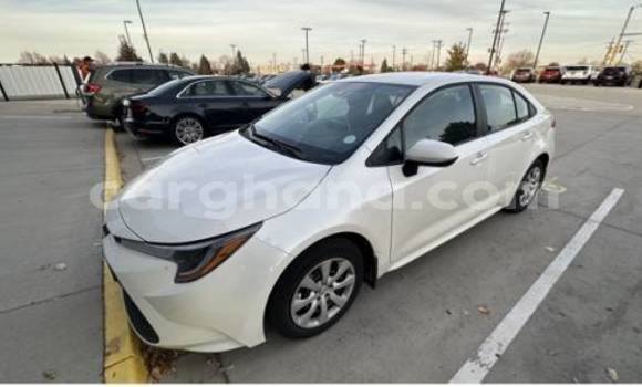 Buy Used Toyota Camry White Car in Accra in Greater Accra