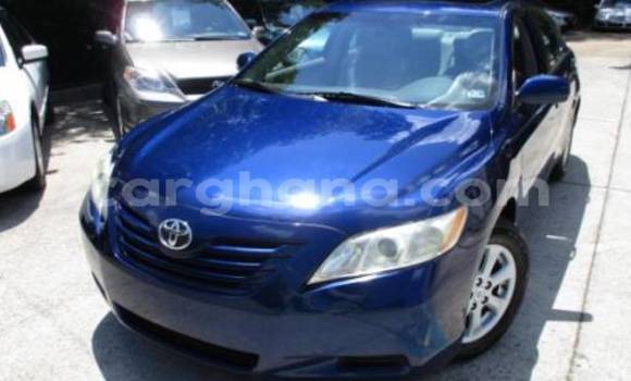 Ra Àlòkù Toyota Camry Blue Ọkọ̀ in Accra ni Greater Accra