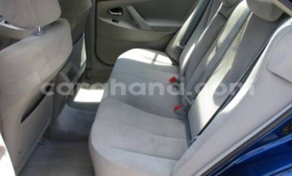 Ra Àlòkù Toyota Camry Blue Ọkọ̀ in Accra ni Greater Accra Ra Àlòkù Toyota Camry Blue Ọkọ̀ in Accra ni Greater Accra