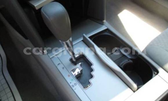 Ra Àlòkù Toyota Camry Blue Ọkọ̀ in Accra ni Greater Accra Ra Àlòkù Toyota Camry Blue Ọkọ̀ in Accra ni Greater Accra