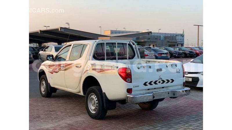 Big with watermark mitsubishi l200 ashanti import dubai 52084