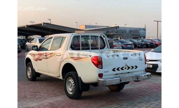 Ra Imported Mitsubishi L200 funfun Ọkọ̀ in Import - Dubai ni Ashanti Ra Imported Mitsubishi L200 funfun Ọkọ̀ in Import - Dubai ni Ashanti