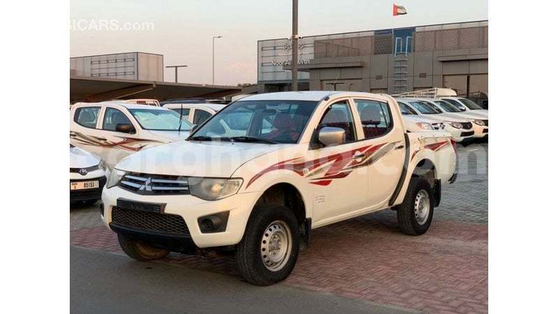 Big with watermark mitsubishi l200 ashanti import dubai 52084