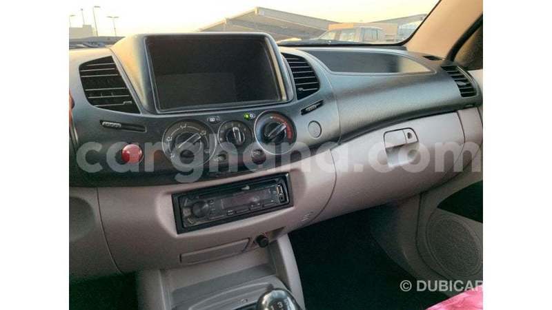 Big with watermark mitsubishi l200 ashanti import dubai 52084