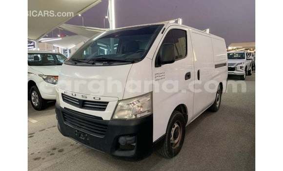 Sayi Imported Mitsubishi Van White Babbar mota in Import - Dubai a Ashanti Sayi Imported Mitsubishi Van White Babbar mota in Import - Dubai a Ashanti