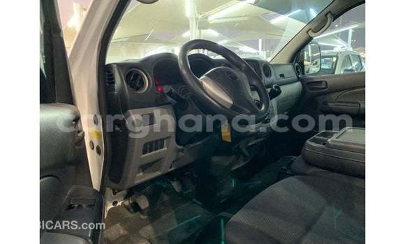 Sayi Imported Mitsubishi Van White Babbar mota in Import - Dubai a Ashanti Sayi Imported Mitsubishi Van White Babbar mota in Import - Dubai a Ashanti