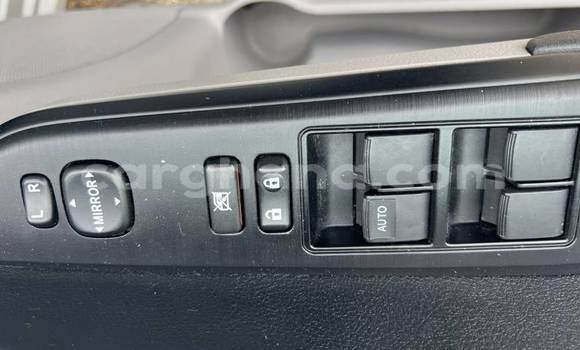 Sayi Na hannu Toyota Camry Azurfa Mota in Accra a Greater Accra Sayi Na hannu Toyota Camry Azurfa Mota in Accra a Greater Accra