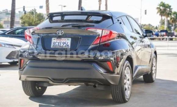Sayi Na hannu Toyota C-HR Black Mota in Accra a Greater Accra Sayi Na hannu Toyota C-HR Black Mota in Accra a Greater Accra