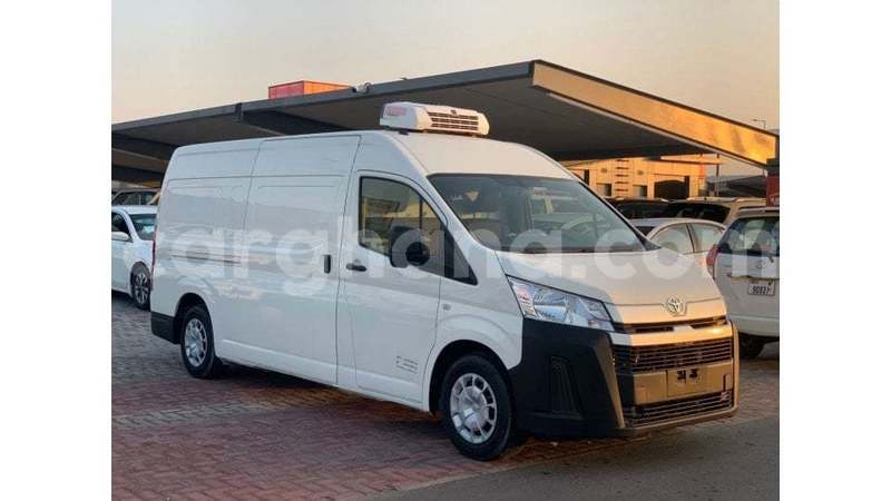 Big with watermark toyota hiace ashanti import dubai 52091