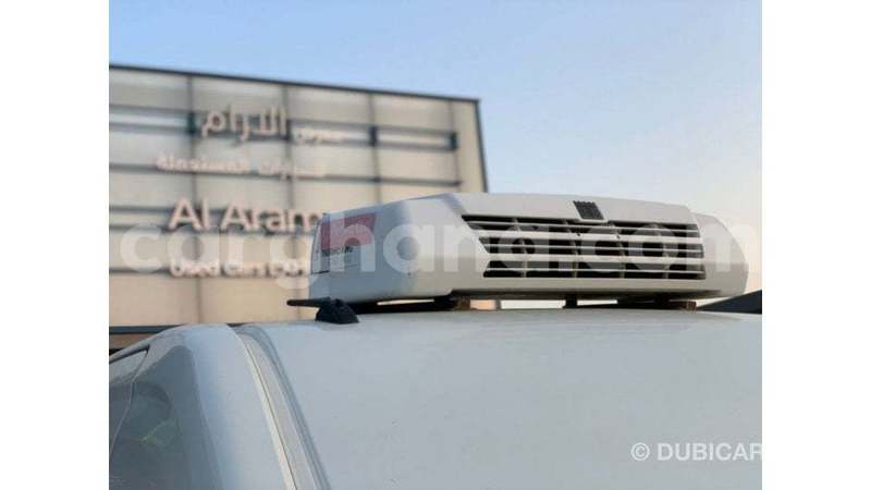 Big with watermark toyota hiace ashanti import dubai 52091