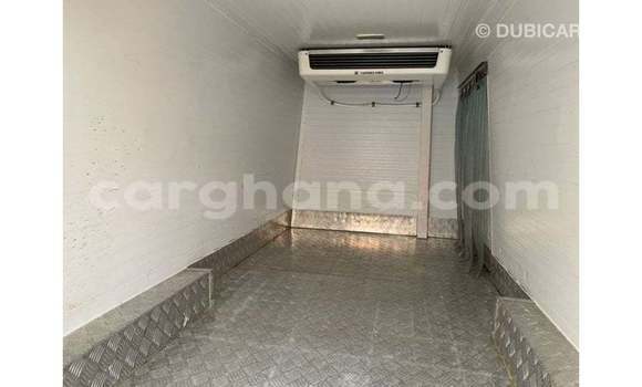 Ra Imported Toyota Hiace funfun Ọkọ̀ in Import - Dubai ni Ashanti Ra Imported Toyota Hiace funfun Ọkọ̀ in Import - Dubai ni Ashanti