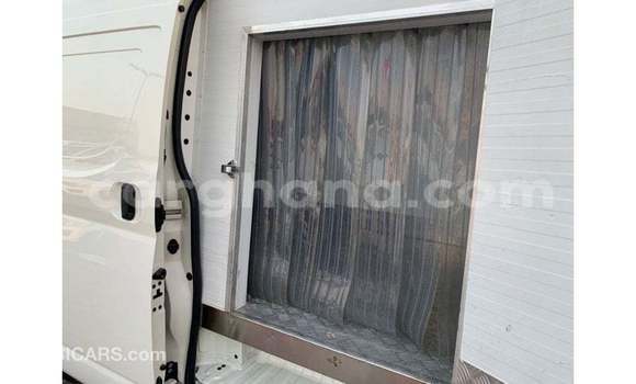 Ra Imported Toyota Hiace funfun Ọkọ̀ in Import - Dubai ni Ashanti Ra Imported Toyota Hiace funfun Ọkọ̀ in Import - Dubai ni Ashanti