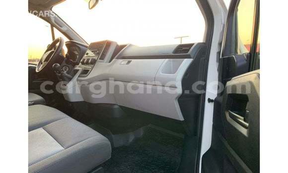 Ra Imported Toyota Hiace funfun Ọkọ̀ in Import - Dubai ni Ashanti Ra Imported Toyota Hiace funfun Ọkọ̀ in Import - Dubai ni Ashanti