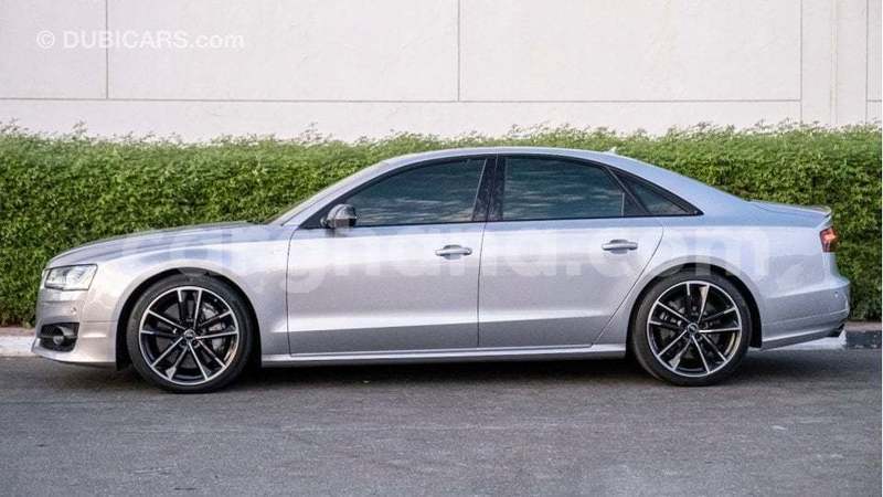 Big with watermark audi s8 ashanti import dubai 52092