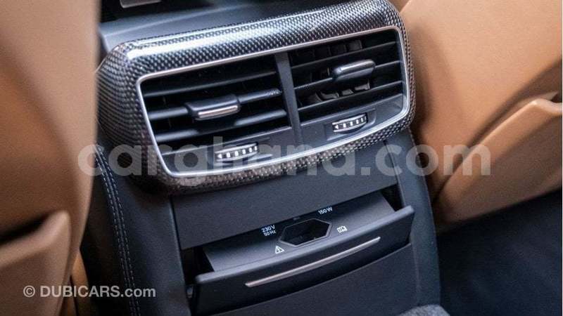 Big with watermark audi s8 ashanti import dubai 52092