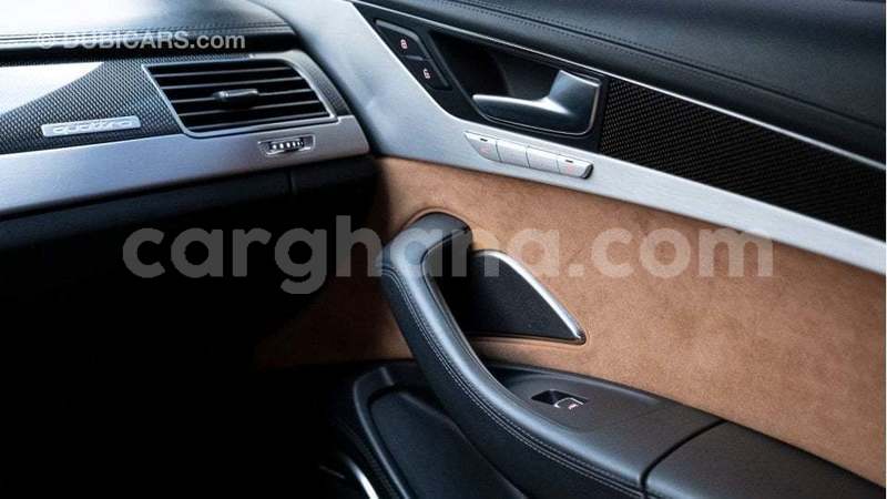 Big with watermark audi s8 ashanti import dubai 52092