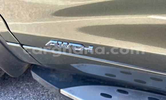 Buy Used Toyota Highlander Green Car in Accra in Greater Accra Buy Used Toyota Highlander Green Car in Accra in Greater Accra