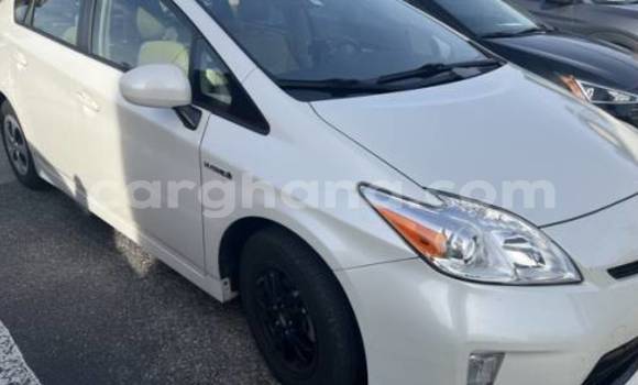 Buy Used Toyota Prius White Car in Accra in Greater Accra Buy Used Toyota Prius White Car in Accra in Greater Accra
