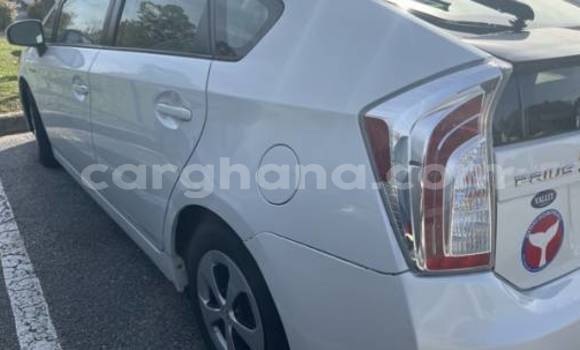 Buy Used Toyota Prius White Car in Accra in Greater Accra Buy Used Toyota Prius White Car in Accra in Greater Accra