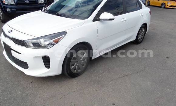 Sayi Na hannu Kia Rio White Mota in Accra a Greater Accra Sayi Na hannu Kia Rio White Mota in Accra a Greater Accra