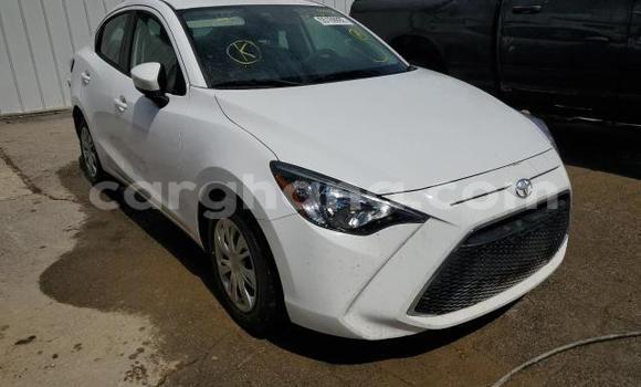 Buy Used Toyota Yaris White Car in Accra in Greater Accra