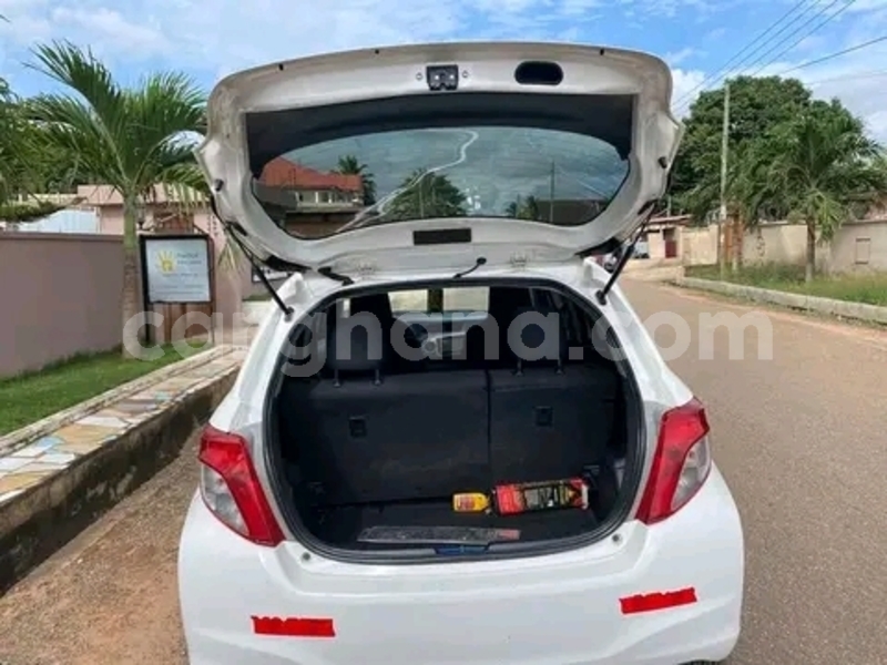 Big with watermark toyota vitz greater accra accra 52133