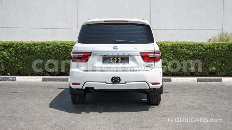 Big with watermark nissan patrol ashanti import dubai 52134