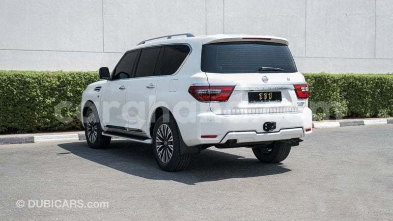 Big with watermark nissan patrol ashanti import dubai 52134