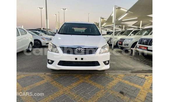 Buy Import Toyota Innova White Car in Import - Dubai in Ashanti Buy Import Toyota Innova White Car in Import - Dubai in Ashanti