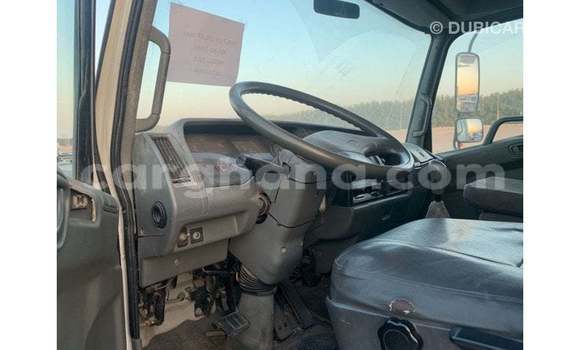 Ra Imported Mitsubishi i funfun Ọkọ̀ in Import - Dubai ni Ashanti Ra Imported Mitsubishi i funfun Ọkọ̀ in Import - Dubai ni Ashanti