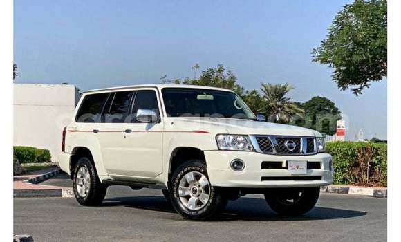 Buy Import Nissan Patrol White Car in Import - Dubai in Ashanti