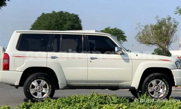 Ra Imported Nissan Patrol funfun Ọkọ̀ in Import - Dubai ni Ashanti Ra Imported Nissan Patrol funfun Ọkọ̀ in Import - Dubai ni Ashanti