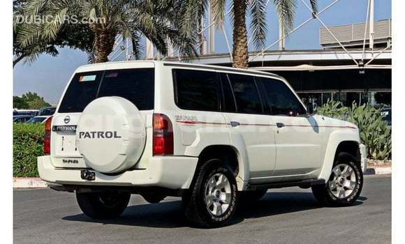 Ra Imported Nissan Patrol funfun Ọkọ̀ in Import - Dubai ni Ashanti Ra Imported Nissan Patrol funfun Ọkọ̀ in Import - Dubai ni Ashanti