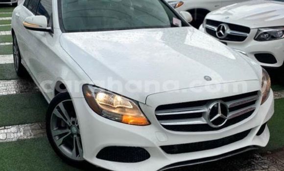 Buy Used Mercedes-Benz C-Classe White Car in Sekondi–Takoradi Metropolitan in Western Buy Used Mercedes-Benz C-Classe White Car in Sekondi–Takoradi Metropolitan in Western