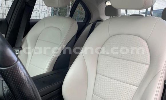 Buy Used Mercedes-Benz C-Classe White Car in Sekondi–Takoradi Metropolitan in Western Buy Used Mercedes-Benz C-Classe White Car in Sekondi–Takoradi Metropolitan in Western