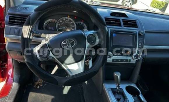Sayi Na hannu Toyota Camry Red Mota in Accra a Greater Accra Sayi Na hannu Toyota Camry Red Mota in Accra a Greater Accra