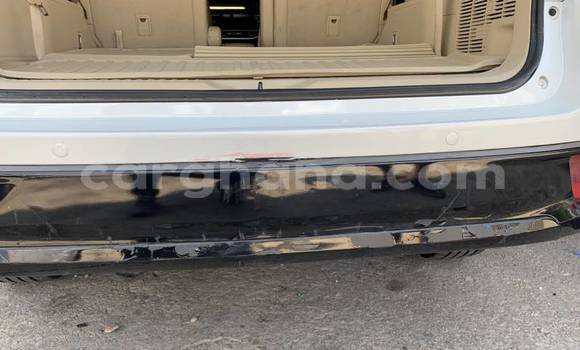 Buy Used Toyota Highlander White Car in Accra in Greater Accra Buy Used Toyota Highlander White Car in Accra in Greater Accra