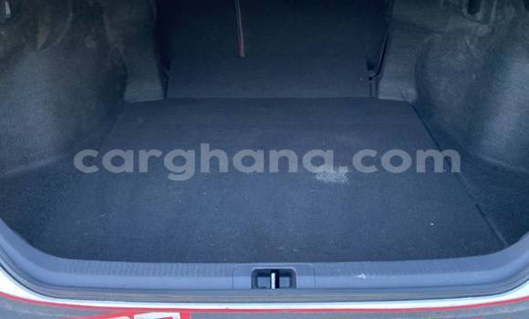Sayi Na hannu Toyota Camry White Mota in Accra a Greater Accra Sayi Na hannu Toyota Camry White Mota in Accra a Greater Accra