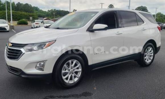 Ra Àlòkù Chevrolet Equinox funfun Ọkọ̀ in Accra ni Greater Accra Ra Àlòkù Chevrolet Equinox funfun Ọkọ̀ in Accra ni Greater Accra