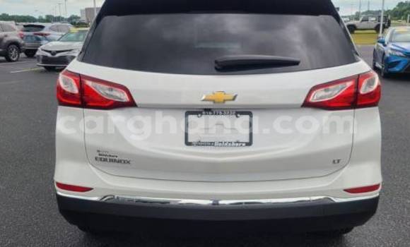 Ra Àlòkù Chevrolet Equinox funfun Ọkọ̀ in Accra ni Greater Accra Ra Àlòkù Chevrolet Equinox funfun Ọkọ̀ in Accra ni Greater Accra