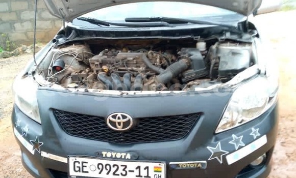 Sayi Na hannu Toyota Corolla Azurfa Mota in Accra a Greater Accra Sayi Na hannu Toyota Corolla Azurfa Mota in Accra a Greater Accra