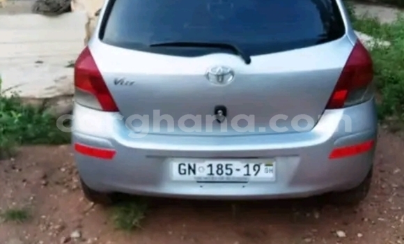 Ra Àlòkù Toyota Vitz Silver Ọkọ̀ in Accra ni Greater Accra Ra Àlòkù Toyota Vitz Silver Ọkọ̀ in Accra ni Greater Accra