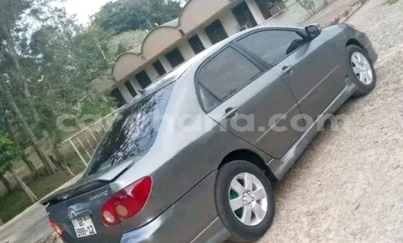 Ra Àlòkù Toyota Corolla Black Ọkọ̀ in Accra ni Greater Accra Ra Àlòkù Toyota Corolla Black Ọkọ̀ in Accra ni Greater Accra