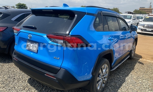 Buy Used Toyota RAV4 Blue Car in Accra in Greater Accra Buy Used Toyota RAV4 Blue Car in Accra in Greater Accra