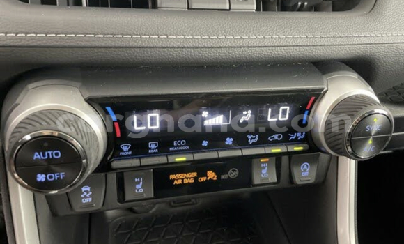 Sayi Na hannu Toyota RAV4 Red Mota in Accra a Greater Accra Sayi Na hannu Toyota RAV4 Red Mota in Accra a Greater Accra