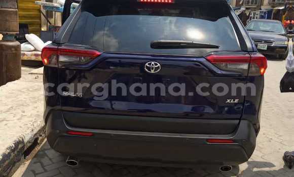 Buy Used Toyota RAV4 Blue Car in Sekondi–Takoradi Metropolitan in Western Buy Used Toyota RAV4 Blue Car in Sekondi–Takoradi Metropolitan in Western