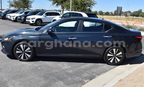 Ra Àlòkù Nissan Altima Black Ọkọ̀ in Accra ni Greater Accra Ra Àlòkù Nissan Altima Black Ọkọ̀ in Accra ni Greater Accra