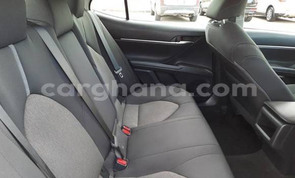 Sayi Na hannu Toyota Camry White Mota in Accra a Greater Accra Sayi Na hannu Toyota Camry White Mota in Accra a Greater Accra