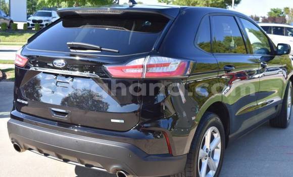 Sayi Na hannu Ford Edge Black Mota in Accra a Greater Accra Sayi Na hannu Ford Edge Black Mota in Accra a Greater Accra
