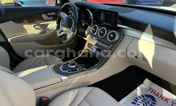 Sayi Na hannu Mercedes‒Benz C–Class White Mota in Accra a Greater Accra Sayi Na hannu Mercedes‒Benz C–Class White Mota in Accra a Greater Accra